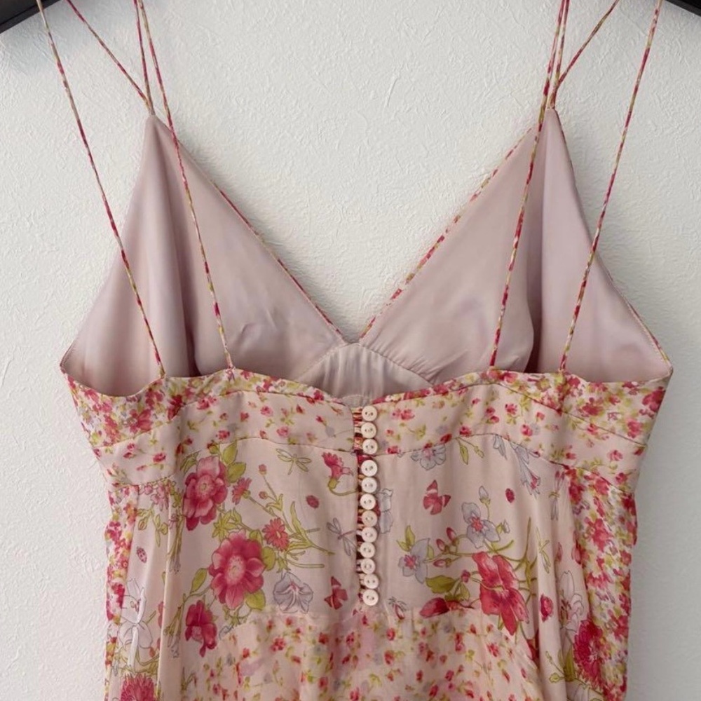 Zara 100% Silk Floral V Neck  Asymmetrical High Low Knee Length Dress (Medium) - Picture 5 of 8